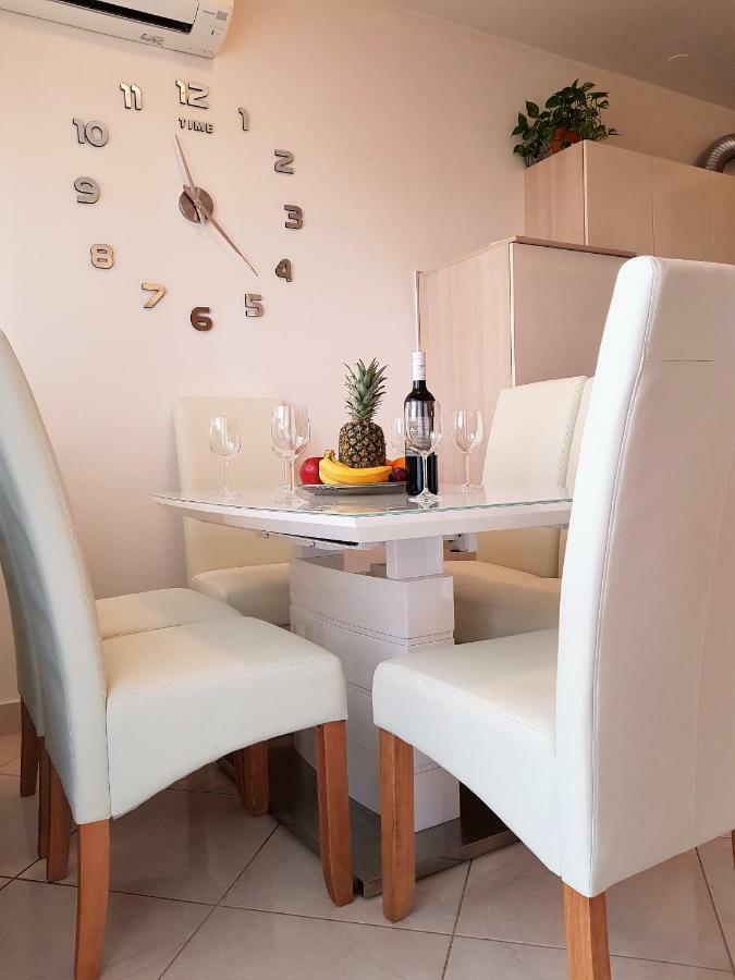 Apartment Mila Umag Zewnętrze zdjęcie