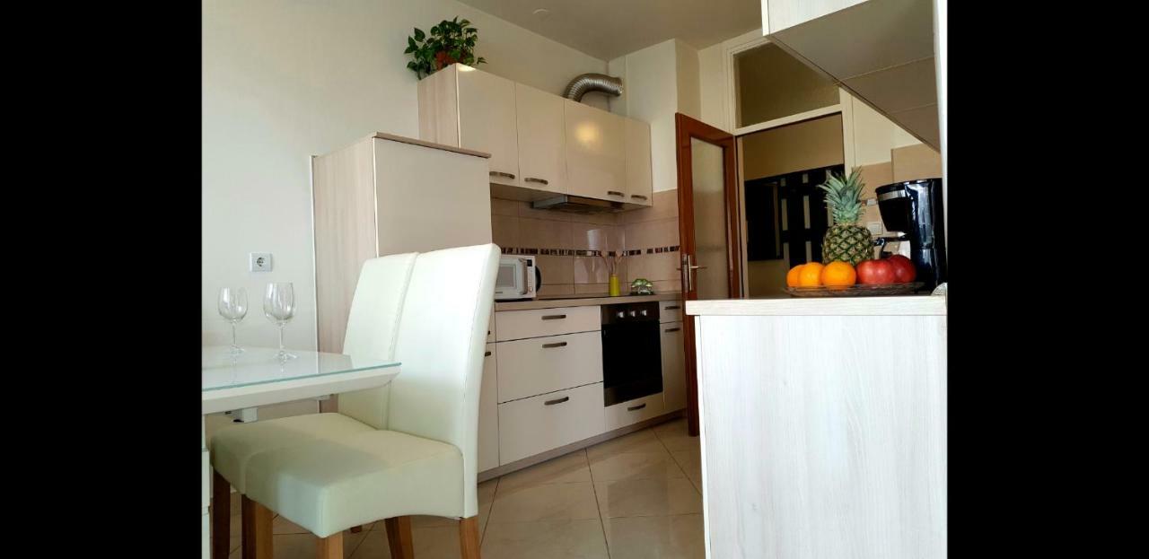 Apartment Mila Umag Zewnętrze zdjęcie