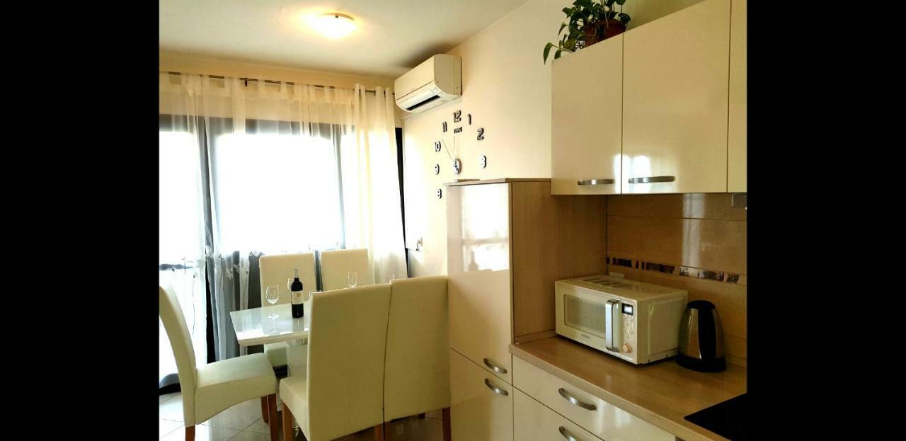 Apartment Mila Umag Zewnętrze zdjęcie
